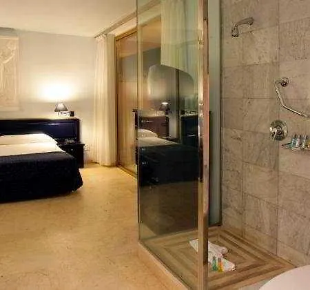 Mare Nostrum Otel 4*